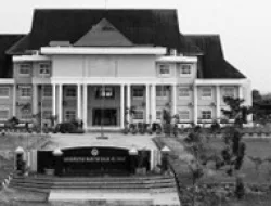 Mengupas Fenomena Manajemen Pelayanan Publik di Kampus Umrah  Antara Harapan, Inovasi, dan Tantangan