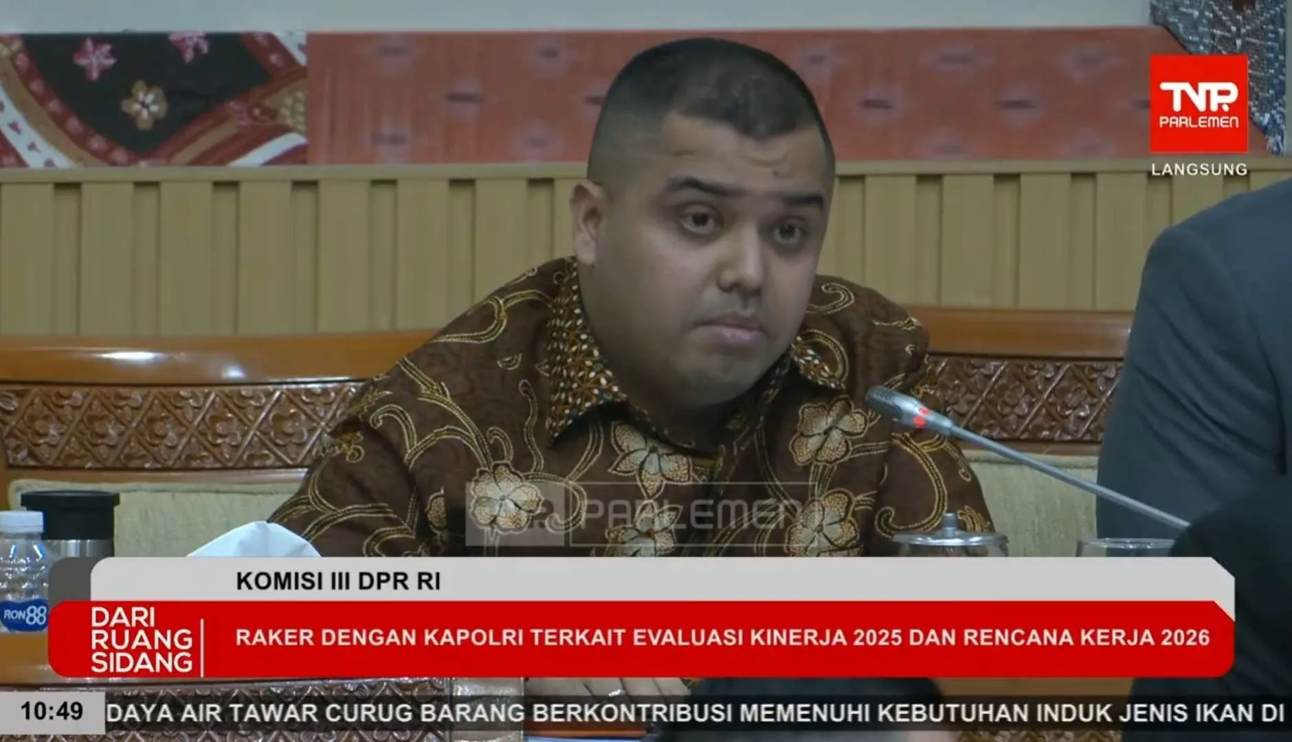 Anggota Komisi III DPR RI, Fraksi Gerindra Muhammad Rahul dalam rapat kerja (raker) bersama Kapolri, di Kompleks Parlemen, Jakarta, Senin, 26 Januari 2026.