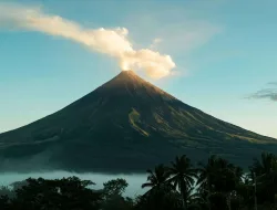 Hampir 1.000 Keluarga Dievakuasi Akibat Aktivitas Gunung Mayon