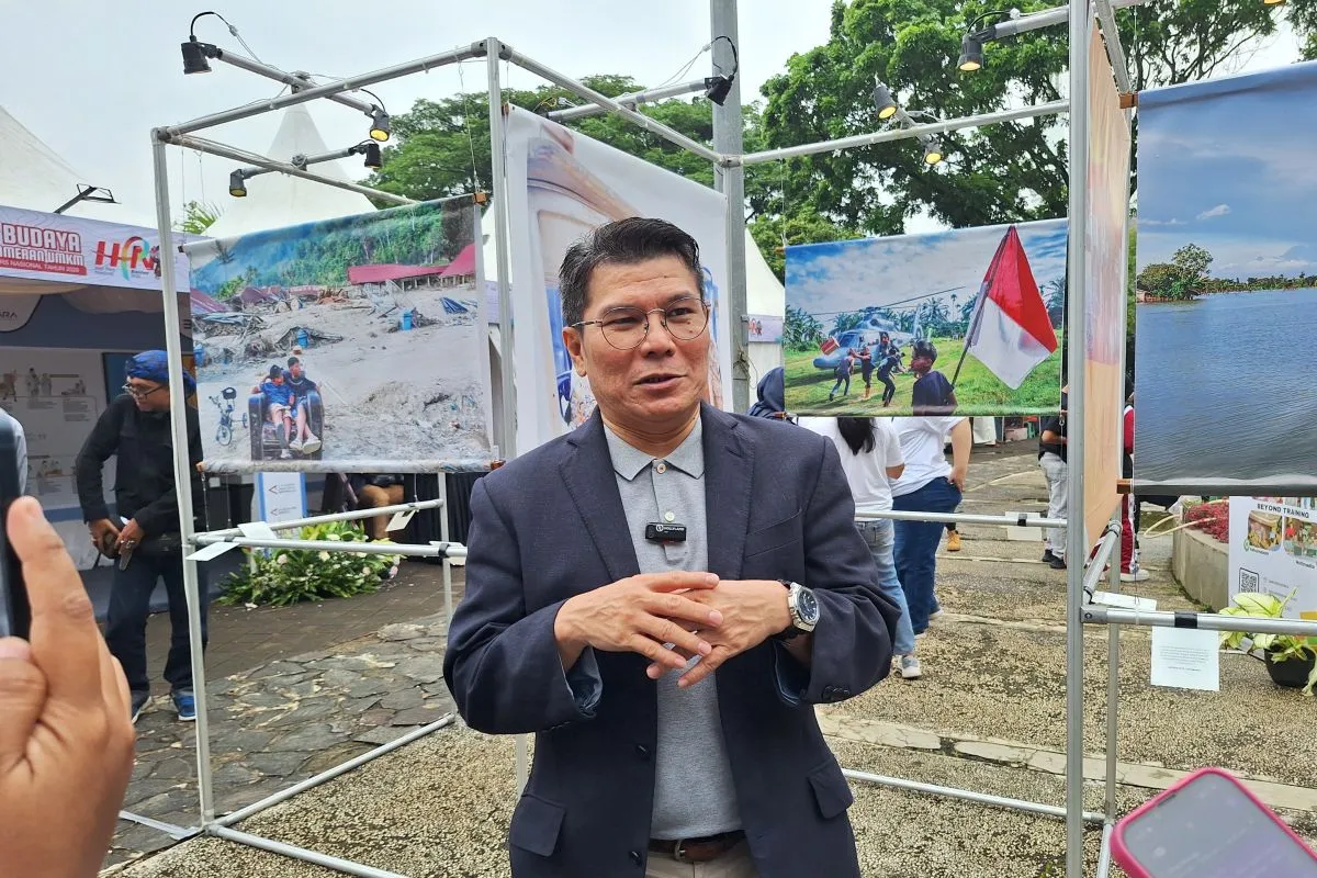 Direktur Utama Perum Lembaga Kantor Berita Nasional (LKBN) ANTARA Benny Siga Butarbutar memberikan keterangan kepada Antara di sela peringatan Hari Pers Nasional (HPN) 2026 yang digelar di Serang, Banten, Minggu (8/2/2026).