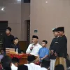 Gubernur Sumbar Serahkan Bantuan Rp50 Juta untuk Masjid Agung Nurul Islam Sawahlunto dalam Safari Ramadhan