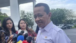 Menteri Emergi dan Sumber Daya Mineral (ESDM) Bahlil Lahadalia, saat ditemui wartawan di Kompleks Istana Kepresidenan, Jakarta, Selasa, 10 Maret 2026.
