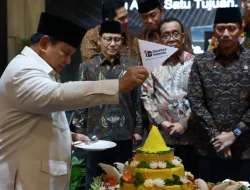 Presiden Ingatkan Danantara Waspada Kelola Aset Negara