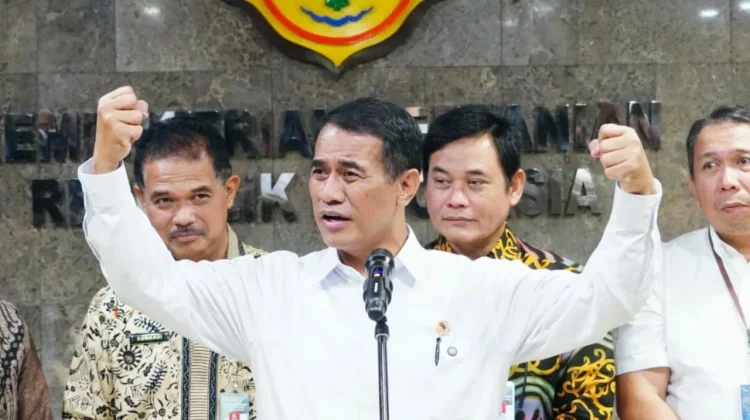 Kepala Badan Pangan Nasional (Bapanas) sekaligus Menteri Pertanian (Mentan) Andi Amran Sulaiman dalam keterangan pers di Jakarta pada Jumat 6 Maret 2026.