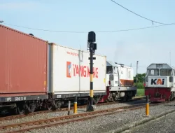KAI Catat Volume Angkutan Peti Kemas Naik 14,57 Persen pada Triwulan I 2026