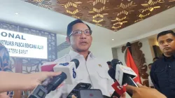 Menteri Dalam Negeri Muhammad Tito Karnavian di Kantor Kementerian Dalam Negeri, Jakarta, Rabu, 15 April 2026