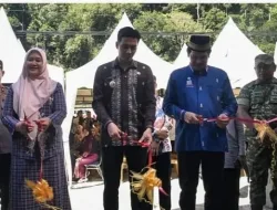 Riyanda Putra Resmikan Sentra Songket Silungkang, Dorong Industri Kreatif dan Pelestarian Budaya