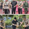 Maknai Hari Bhayangkara, Wawako Jeffry dan Kapolda Sumbar Ziarah ke TMP Kubang Sirakuk