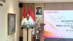 Ketua Komisi Informasi Pusat (KIP), Donny Yoesgiantoro saat memberikan sambutan pada acara konferensi pers pergantian dan penetapan Wakil Ketua Komisi Informasi Pusat Tahun 2026 di kawasan Jakarta, Rabu, 4 Juni.