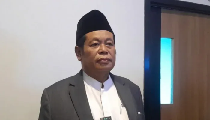 Wakil Ketua Umum MUI Marsudi Syuhud saat ditemui awak media usai konferensi pers di Kantor MUI Pusat, Jakarta, Selasa, 21 Juli 2026.