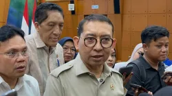 Menteri Kebudayaan, Fadli Zon saat peluncuran buku 'Sejarah Indonesia: Dinamika Kebangsaan dalam Arus Global' di Kementerian Pendidikan Dasar dan Menengah, Jakarta Pusat, Senin, 31 Agustus 2026