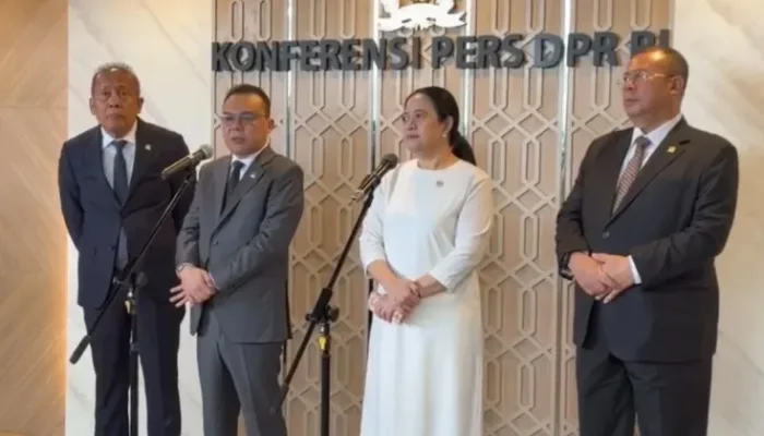 Pimpinan DPR RI saat ditemui di Kompleks Parlemen Senayan, Jakarta, Selasa, 29 September 2026
