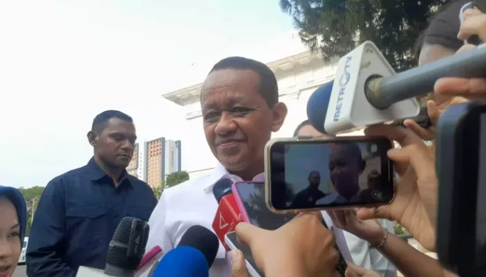 Menteri Energi dan Sumber Daya Mineral (ESDM) Bahlil Lahadalia di Kompleks Istana Kepresidenan, Jakarta, Kamis, 17 September 2026