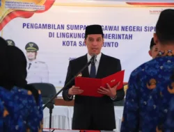 63 ASN Resmi Jadi PNS Penuh, Wako Riyanda Tekankan Integritas dan Etos Melayani