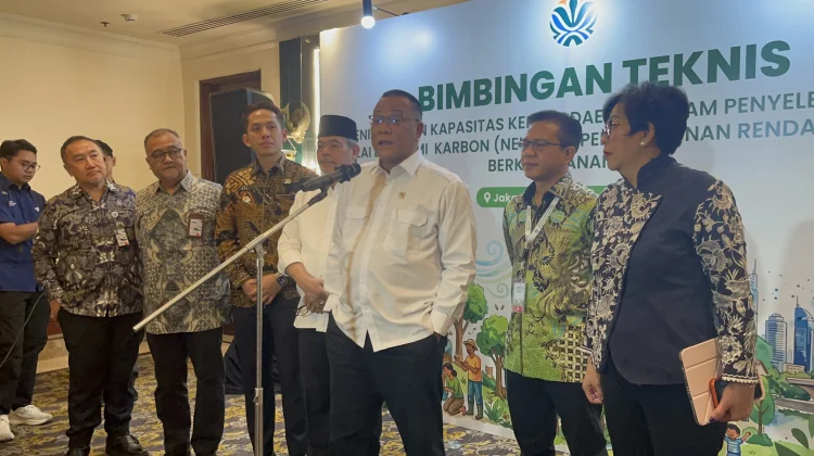 Menteri Lingkungan Hidup Jumhur Hidayat saat ditemui di Jakarta, Selasa, 13 Oktober 2026 (dok : Tangkapan Layar)