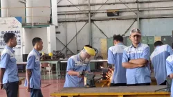 Para peserta Pelatihan Vokasi Nasional Tahun 2026 Batch V saat mengikuti pelatihan di Balai Besar Pelatihan Vokasi dan Produktivitas (BBPVP) Kota Bekasi, Jumat, 16 Oktober 2026
